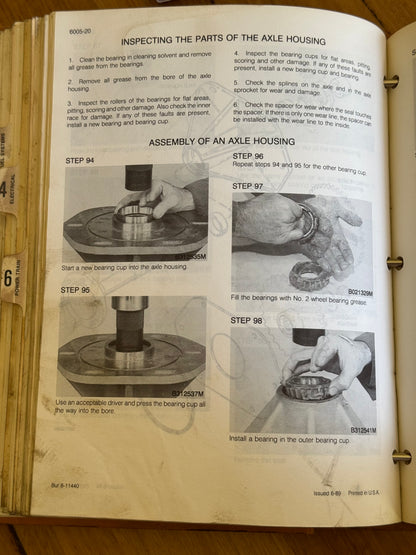 Case 1840 Uni-loader service manual BUR 8-11090- physical product